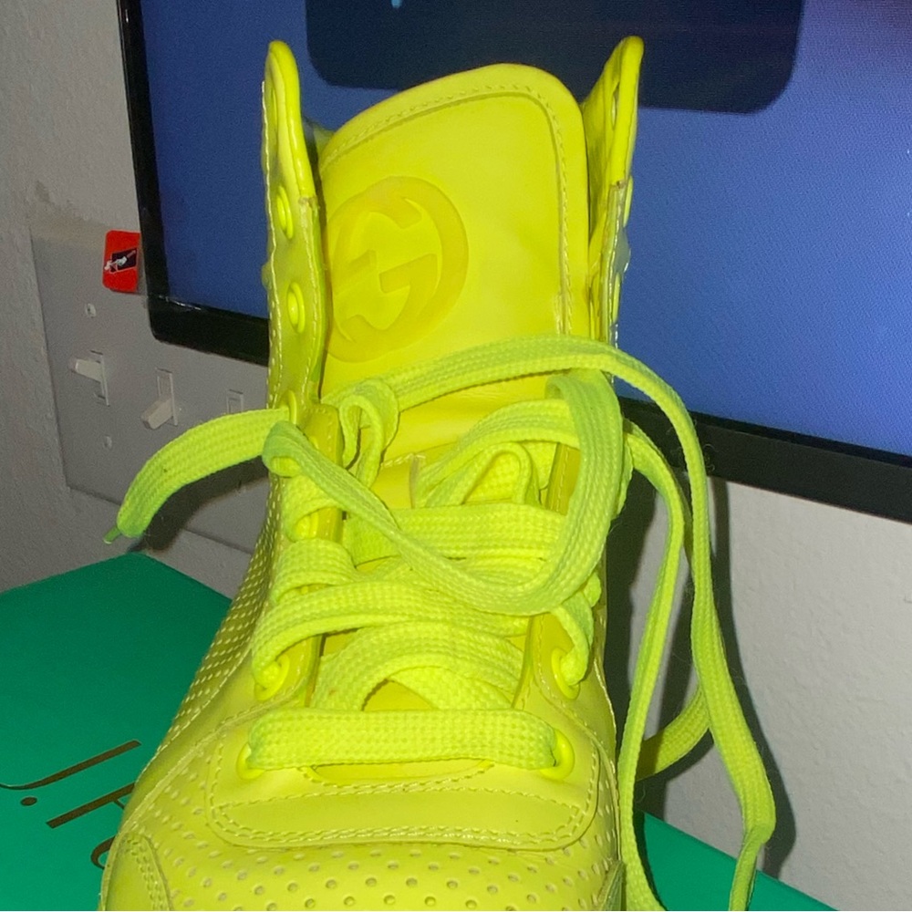 Authentic Gucci Neon Green Perforated Leather Lace Up High Top Sneakers
